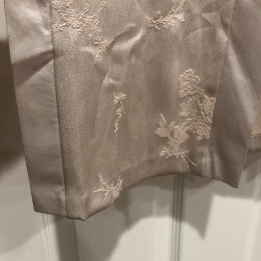 Sally USA Sleeveless Floral Satin Cheongsam Dress - Picture 8 of 17